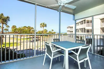 Image de South Seas Beach Villa 2217: Your Island Escape with Stunning Gulf Views!
