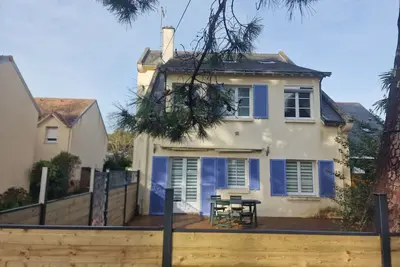 Pornichet, appartement T5 Les Pins, duplex avec jardin, plages à pied.