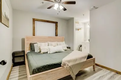 Image de Offseason Discount! Free Sdc Shuttle - King & Queen Cozy 2 Bedroom