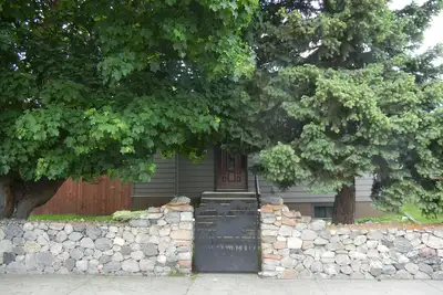 Image de Moose Traks \nCome stay in Downtown Red Lodge, 2 blocks from Broadway Street