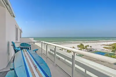 Image de Gulfside Luxury with Expanisve Beach Views: Residence 606