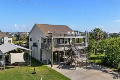 Image de Central 2br/2ba, Easy Beach Access, Sleeps 10