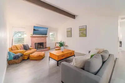 Image de Cozy Family Haven in Sparks - Pet Friendly - Fenced Yard