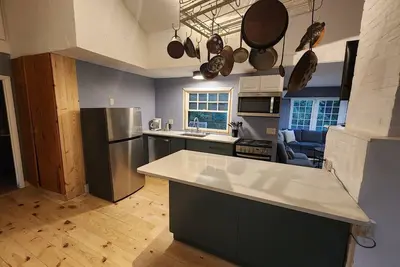 Image de Cedarburg \\ Mequon River retreat\n\n