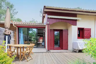 Image de Maison de vacances 'Home Sweet Home Moliets' avec piscine partagée, terrasse privée et Wi-Fi