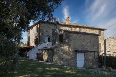 Image de Maison \"Vinombrosa\" avec piscine privée, Wi-Fi et climatisation