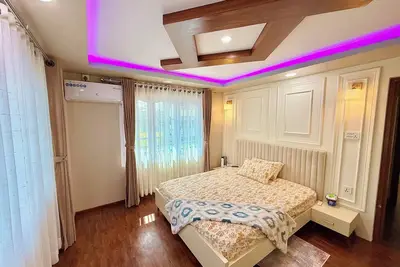 Image de Serene Nepali Retreat in a Peaceful Setting