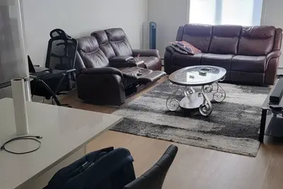 Image de 1-bedroom apartment Sw in marvelous Calgary with fitness room, WiFi