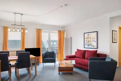 Image de Appartement \"Tannenblick 2-4\" avec vue sur les montagnes, balcon et Wi-Fi