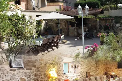 Image de Gîte de groupe à la campagne