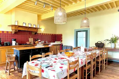 Image de gite comminges cette ancien corps de ferme  vous offrira espace et confort