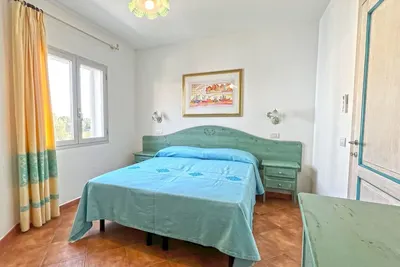 Image de Confortable appartement pour 4 personnes avec piscine, climatisation, Wifi et Tv