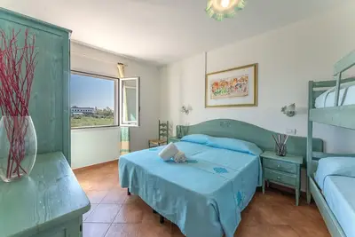 Image de Confortable appartement pour 5 personnes avec piscine, Wifi, climatisation et Tv