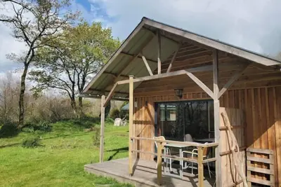 Image de KaBanes en Kreiz Breizh Merle Moqueur, confortable, chaleureuse, toutes saisons