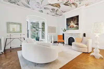 Image de West End Chic - Chef's Kitchen, Pool Table, W/D