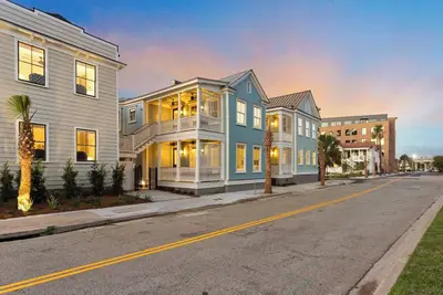 Image de 8br Downtown Luxury Escape Near King