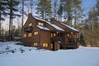 Image de Serene 3-Br Lakeside Retreat 8-min to Okemo