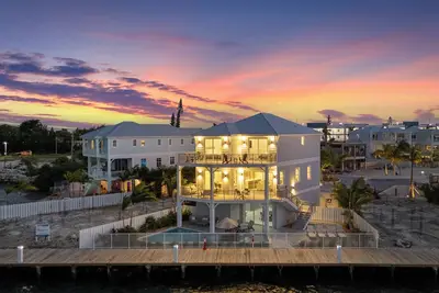 Image de Marathon Key Escape /  Pool • Dock • Ocean Views