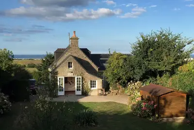 Image de Maison de charme, vue mer et jardin, proche des plages du débarquement, 6 pers