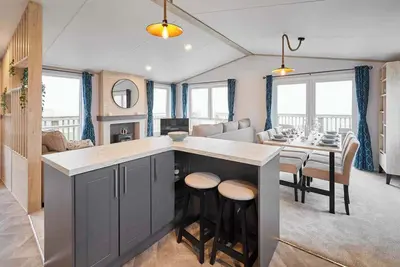 Image de Host & Stay | Linden Lodge, Ashdown Retreat