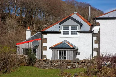 Image de Calgary Dovecote - pet friendly, romantic and cosy and only 500m from the beach