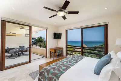 Image de Amazing ocean view 2 Br Apt. Punta Esmeralda