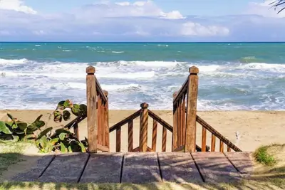 Image de Q-3a Beachfront 2-Storey Penthouse