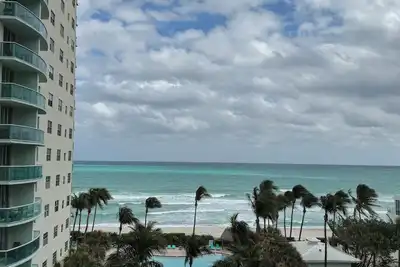 Image de Amazing ocean view 1 bedroom apartment