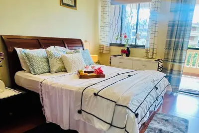 Image de Beachside Poolfront luxury 2bhk 8 min walk to Candolim beach with WiFi, Ac, Tv