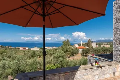 Image de Mani's Best Kept Secret - Seaview Villa Lida