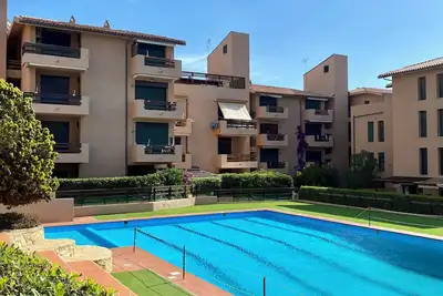 Image de Three-room apartment 5 min from the sea + private parking space