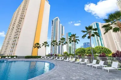 Image de Cozy 2-bedroom condo with fitness room, WiFi in gorgeous Honolulu