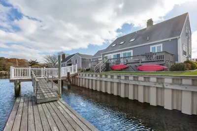 Image de Dockside Delight