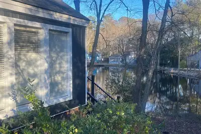 Image de Fish from your deck near 10th hole of golf course