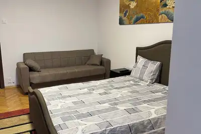 Image de Good apartment near 10 minutes walk to Ior park and 5 minutes to Titanii park.