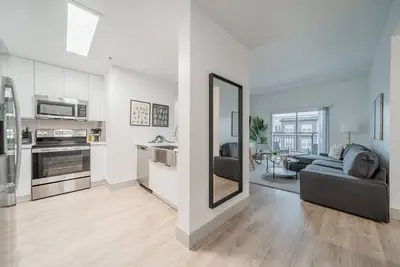 Image de 4 Bedroom suite - Truist, Gym