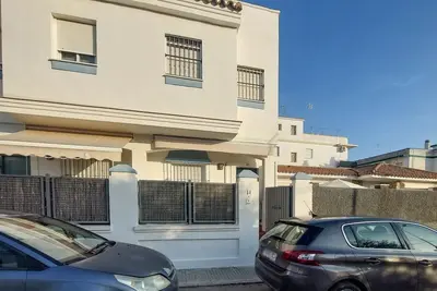 Image de Superbe maison à Rota avec WiFi