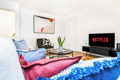 Image de 3 Bedroom House near central Kingston – London Waterloo in 30 mins