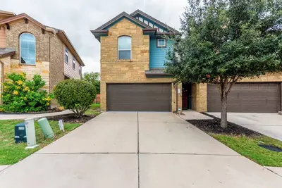 Image de Modern Rock 3br 3b Downtown