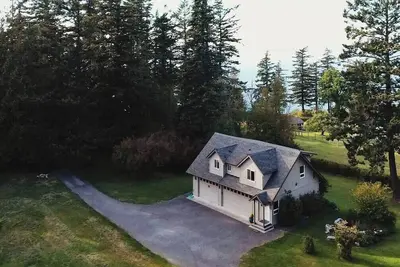 Image de Private Guest House-Sea and Forest Views