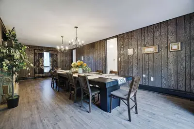Image de The Viking House, Brand New Luxury House! 6 bedrooms/3baths/jacuzzi!