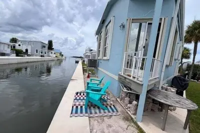 Image de Intracoastal Canal Front Gorgeous 3 bed 2 bath home