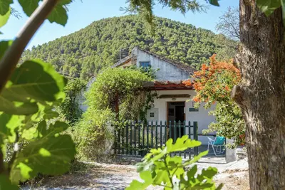 Image de Maison de campagne \"Casa El Concejo\" avec vue sur la montagne, Wi-Fi et climatisation