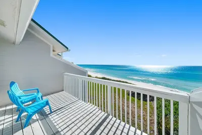 Image de \"Seacrest 8\" | Beachfront | Dog Friendly | Bike to Alys and Rosemary Beach