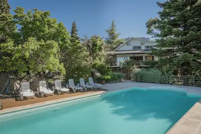 Image de Finca 'Villa Karina' avec vue sur la montagne, piscine privée et Wi-Fi