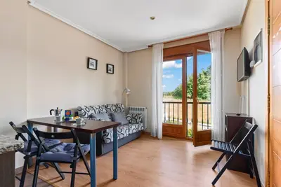 Image de Appartement \"Sablon 3\" avec vue sur les montagnes, terrasse partagée et Wi-Fi