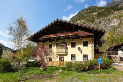 Image de Bel appartement avec sauna et poêle suédois