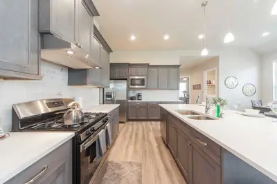 Image de Elegant Retreat in Sienna - Modern Comfort and Style Await #41138