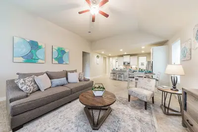 Image de Charming Escape at Sterling Shores: Discover Loving Stella #41010
