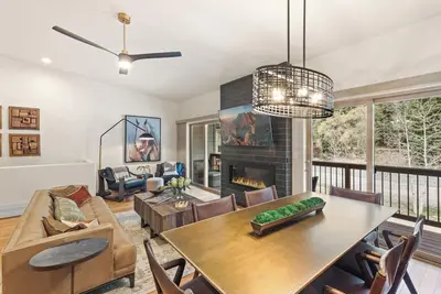 Image de Ouray 3bed | 2bath Luxury Riverfront townhouse -Fiber Internet